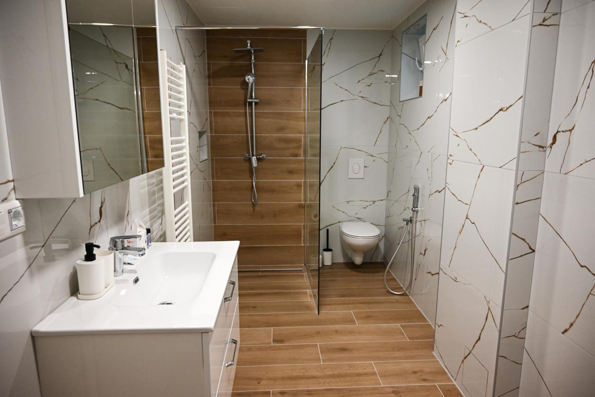 Apartma Cave Bliss Maribor Exterior photo
